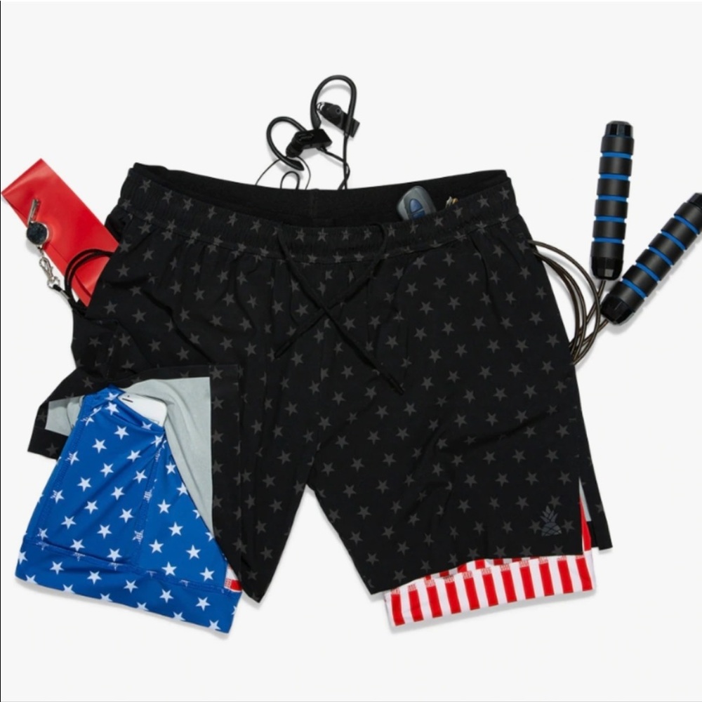Mens Chubbies Ultimate Training Shorts “The Danger Zone” Size Small